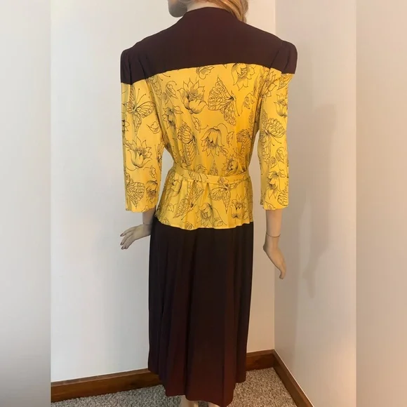 Amazing Vintage 1940s Peplum Bombshell Dress VOLUP Sexy 1 OF A KIND - Picture 3 of 11